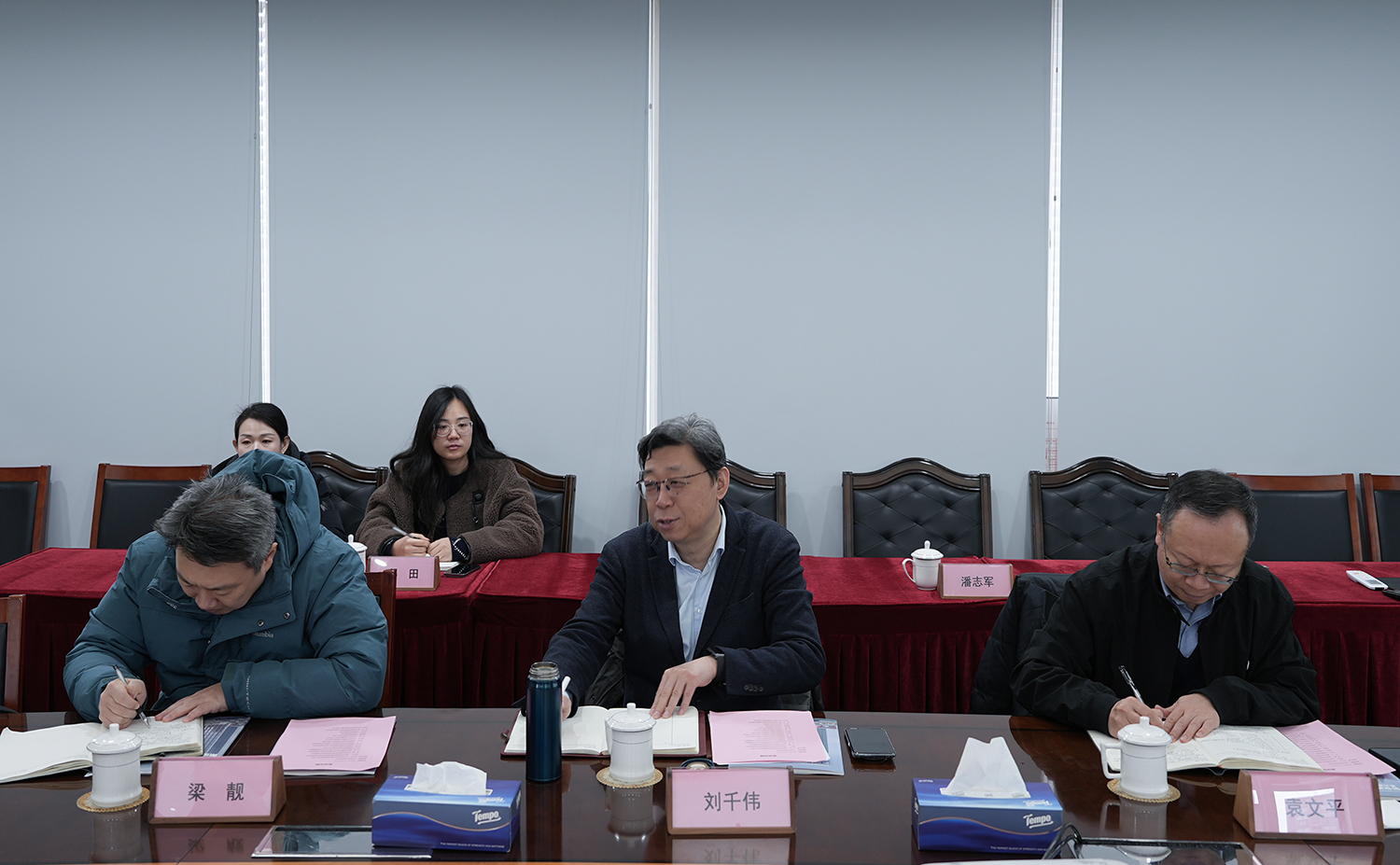 1770084570668971HVR3.jpg 1770084570668971HVR3.jpg